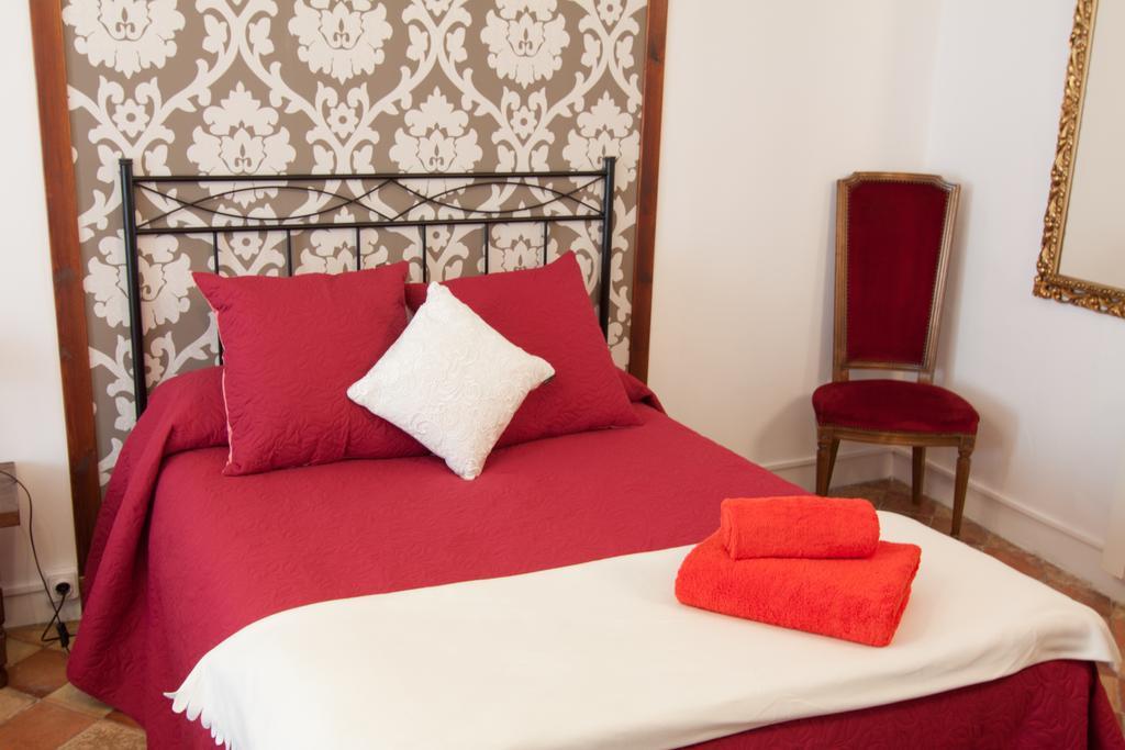 Urrea de Gaen Casa Rural La Casona חדר תמונה