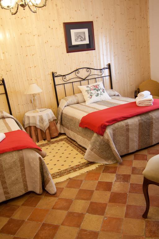 Urrea de Gaen Casa Rural La Casona חדר תמונה