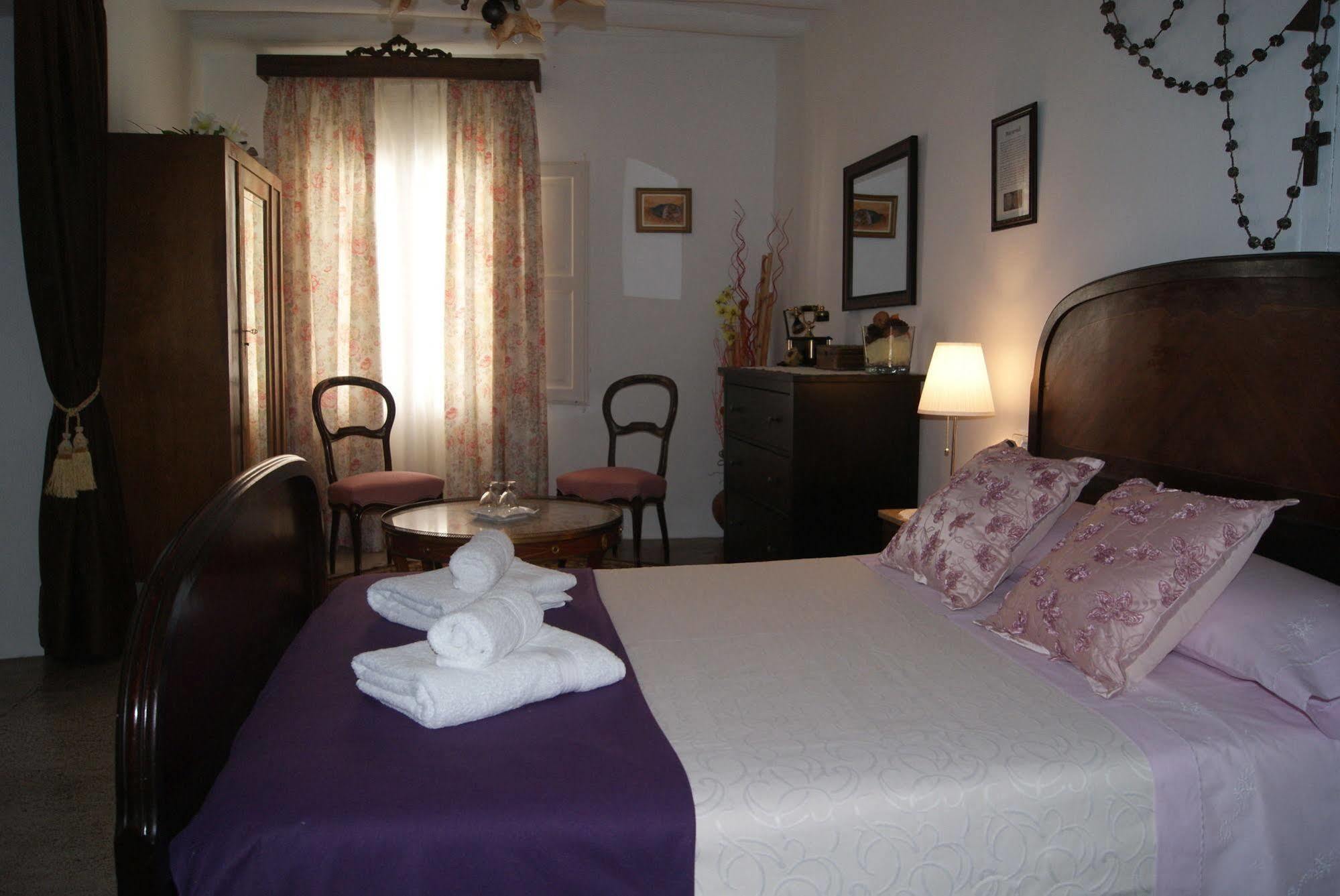 Urrea de Gaen Casa Rural La Casona מראה חיצוני תמונה
