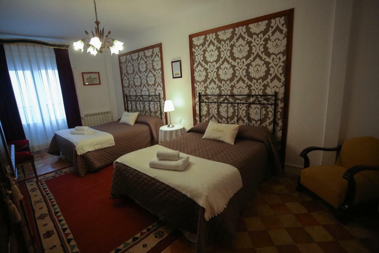 Urrea de Gaen Casa Rural La Casona מראה חיצוני תמונה
